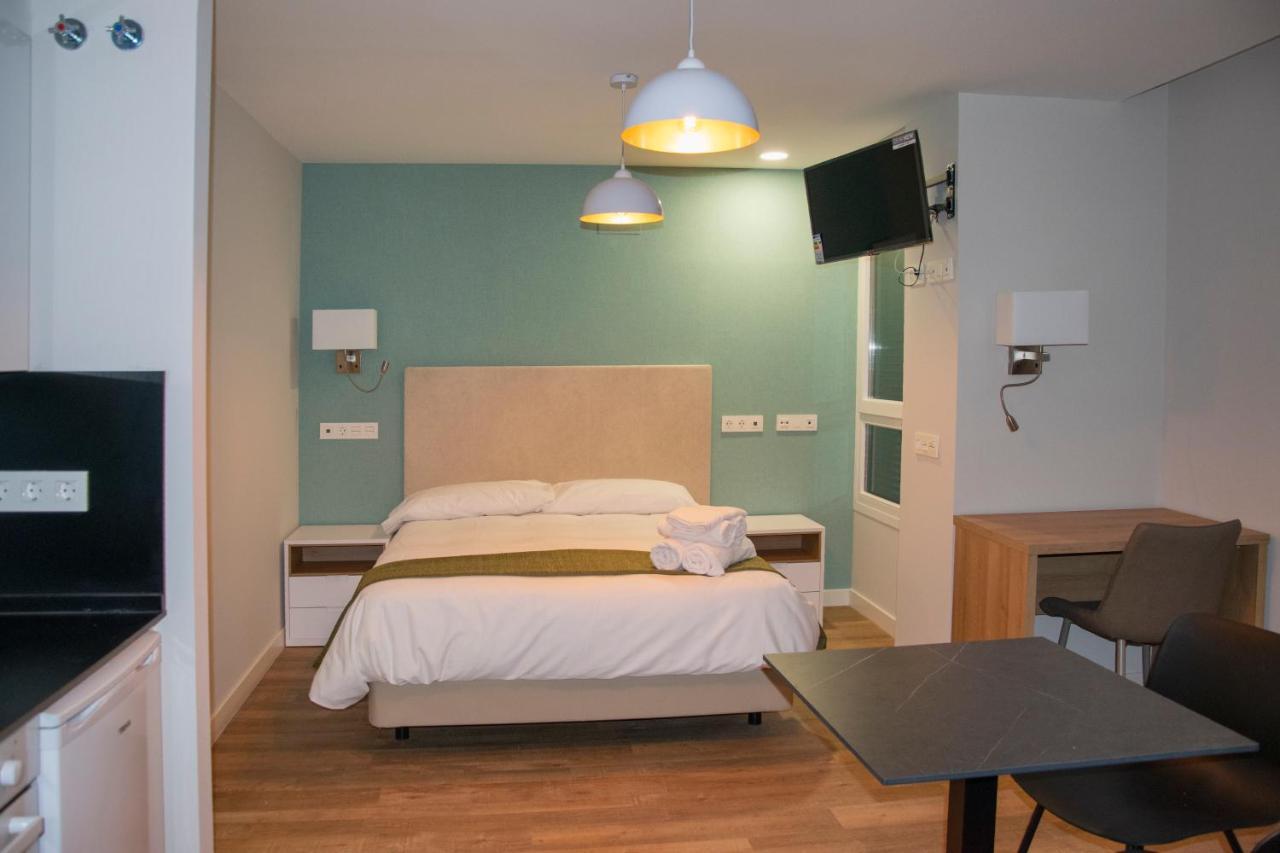 Aparthotel Essenzia De Castilla Aranda de Duero Extérieur photo