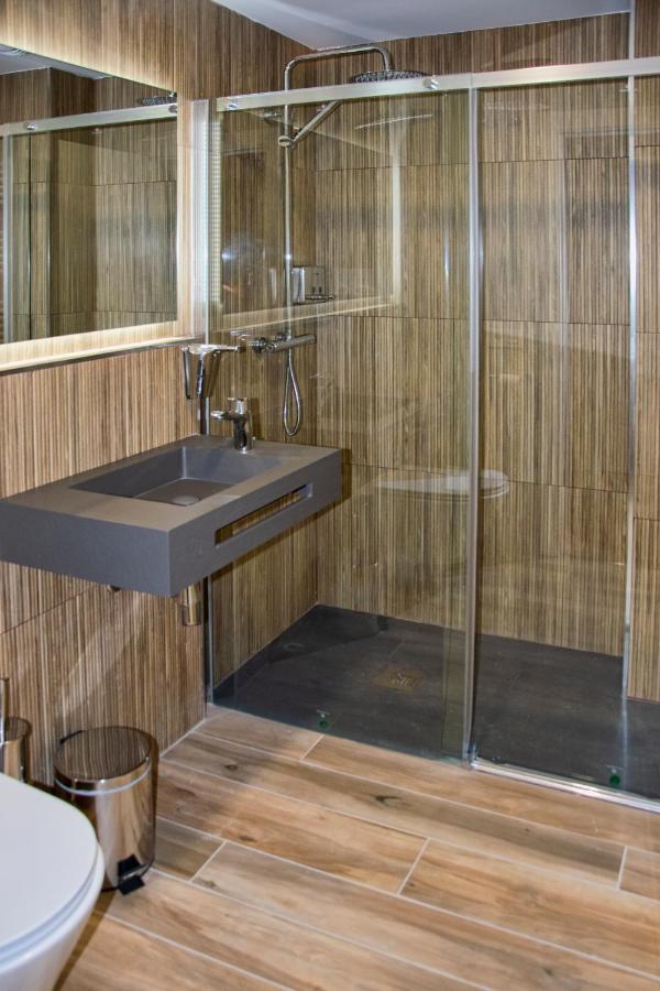 Aparthotel Essenzia De Castilla Aranda de Duero Extérieur photo