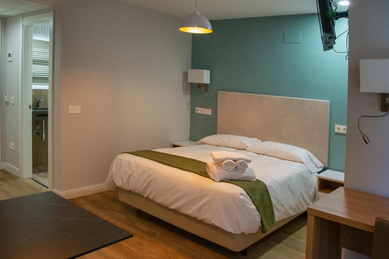Aparthotel Essenzia De Castilla Aranda de Duero Extérieur photo